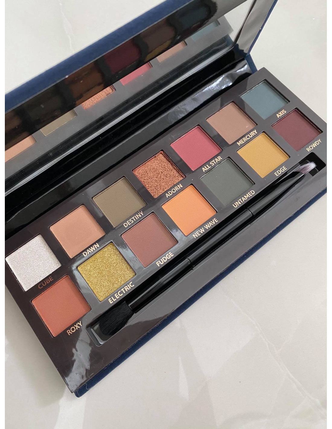 Metallic Shadows Inspiration Anastasia Subculture