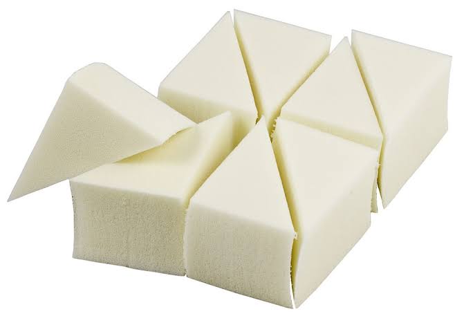 Esponja De Triangulo Creme 32pz